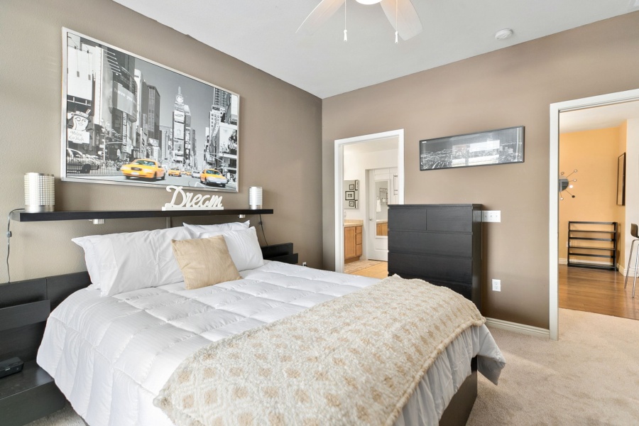 Denver, Colorado, 2 Bedrooms Bedrooms, ,2 BathroomsBathrooms,Condo,Furnished,Albion,1,1104